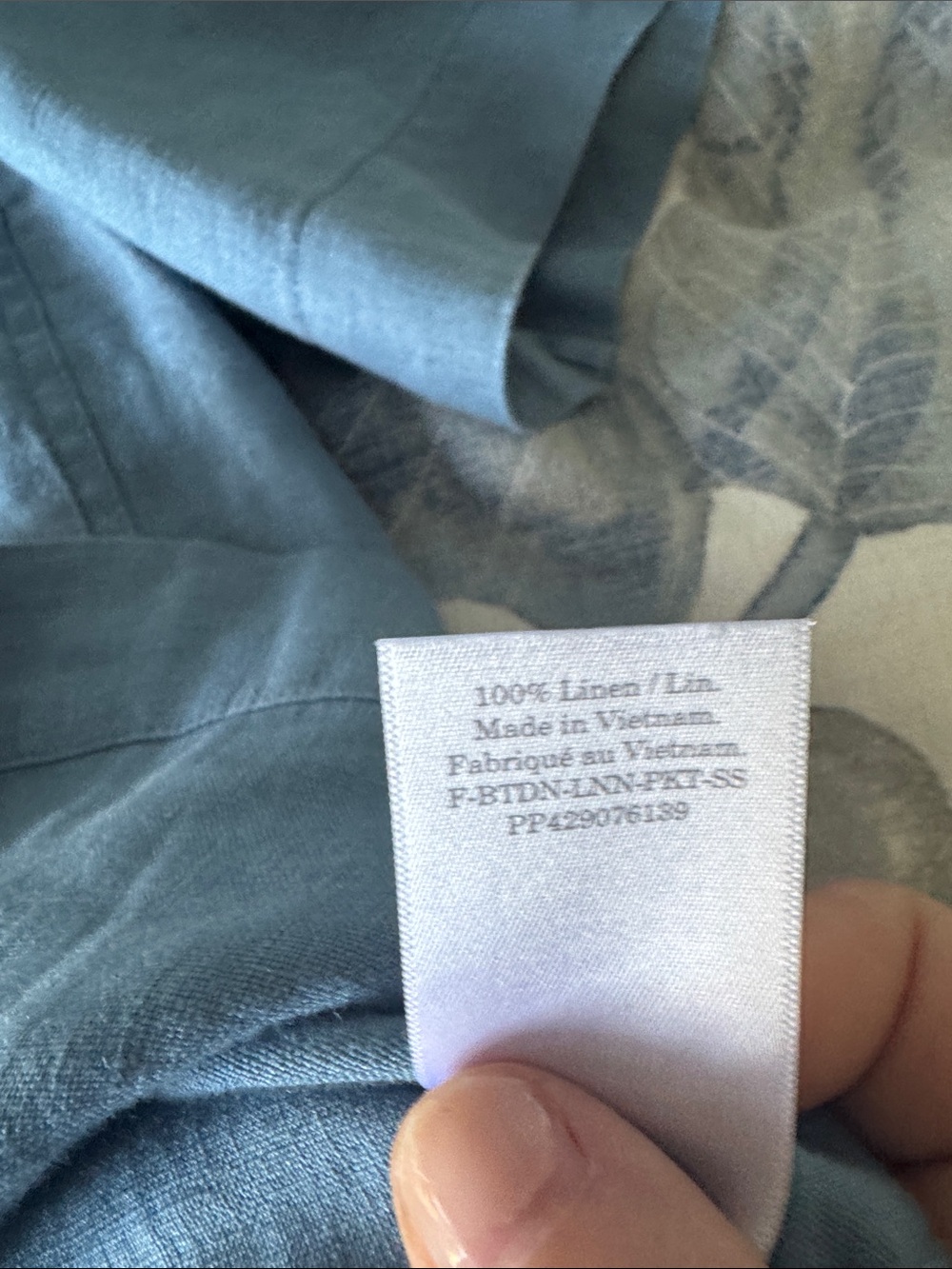 Everlane Light Blue Short-Sleeve Button Front linen shirt, sz L - Picture 6 of 6